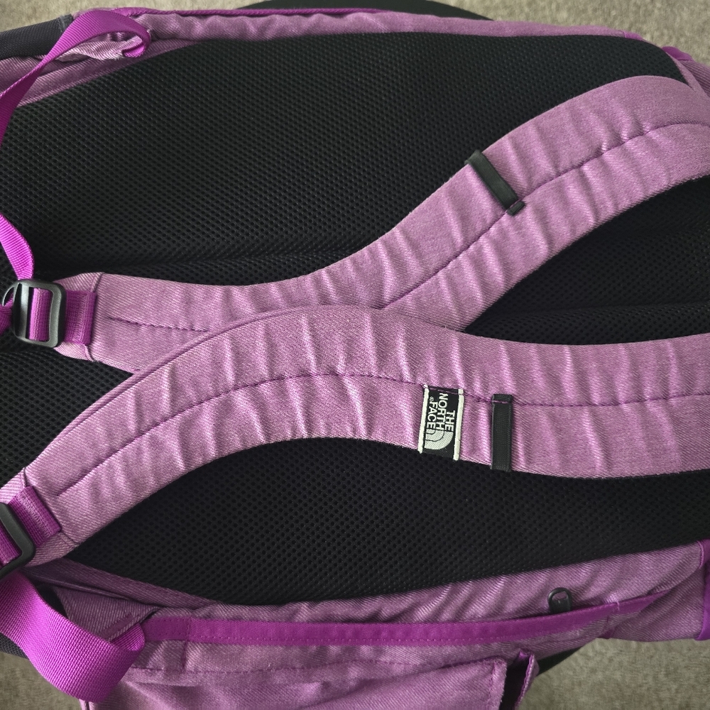 The North Face Amirite Backpack Womns - Picture 10 of 11
